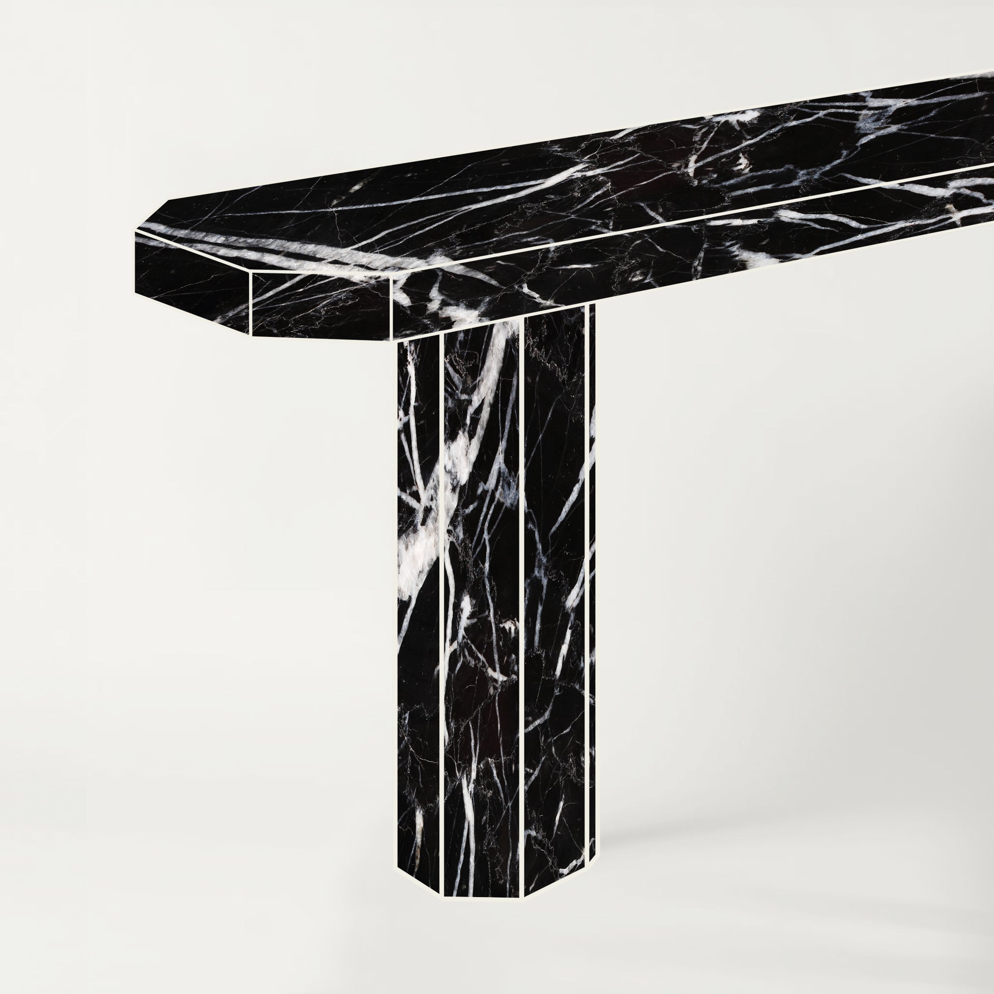 Black Marquina marble